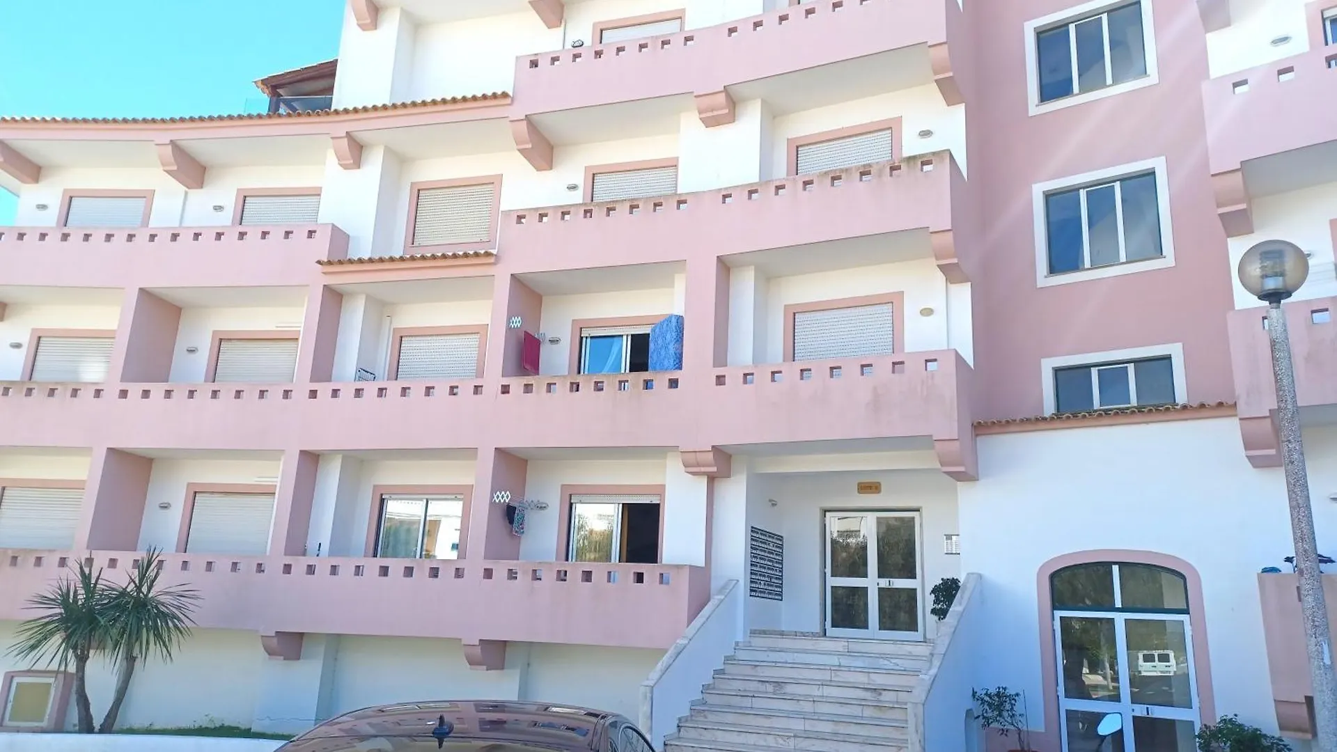 פורטימאו Pink Beach Apartment 223